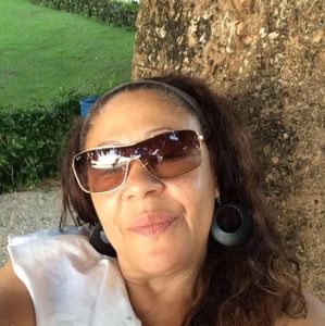 Meet your Posher, Arelis